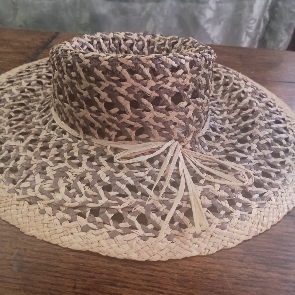 Vintage BETMAR Wide Brim Two Tone Raffia Sun Hat
